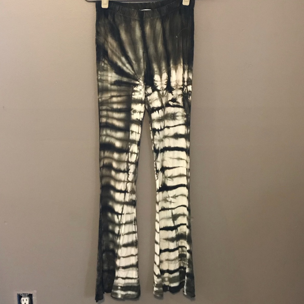 Olive tie dye flare